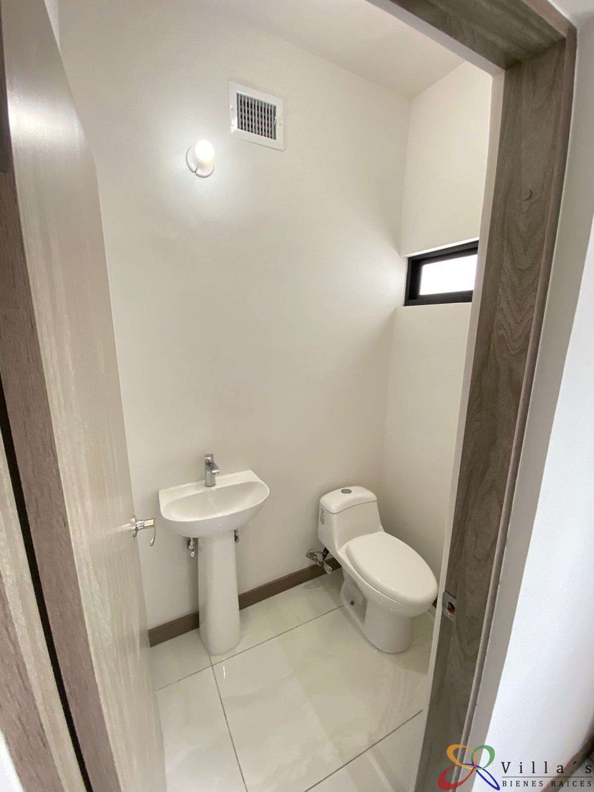 WhatsApp Image 2026-04-28 at 5.49.19 PM.jpg